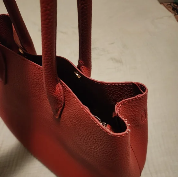 Matt And Nat Tote Bag - Picture 7 of 8